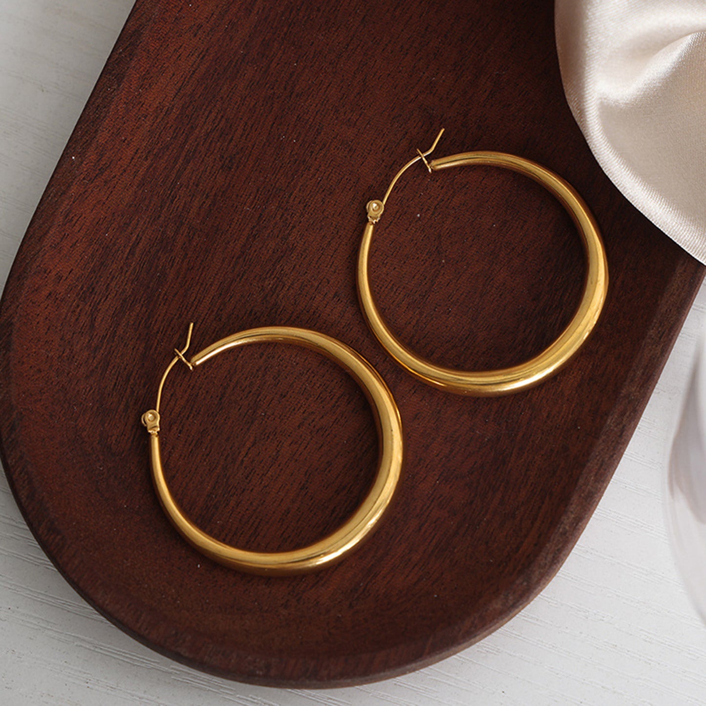 O Hoop Earrings Jewelry